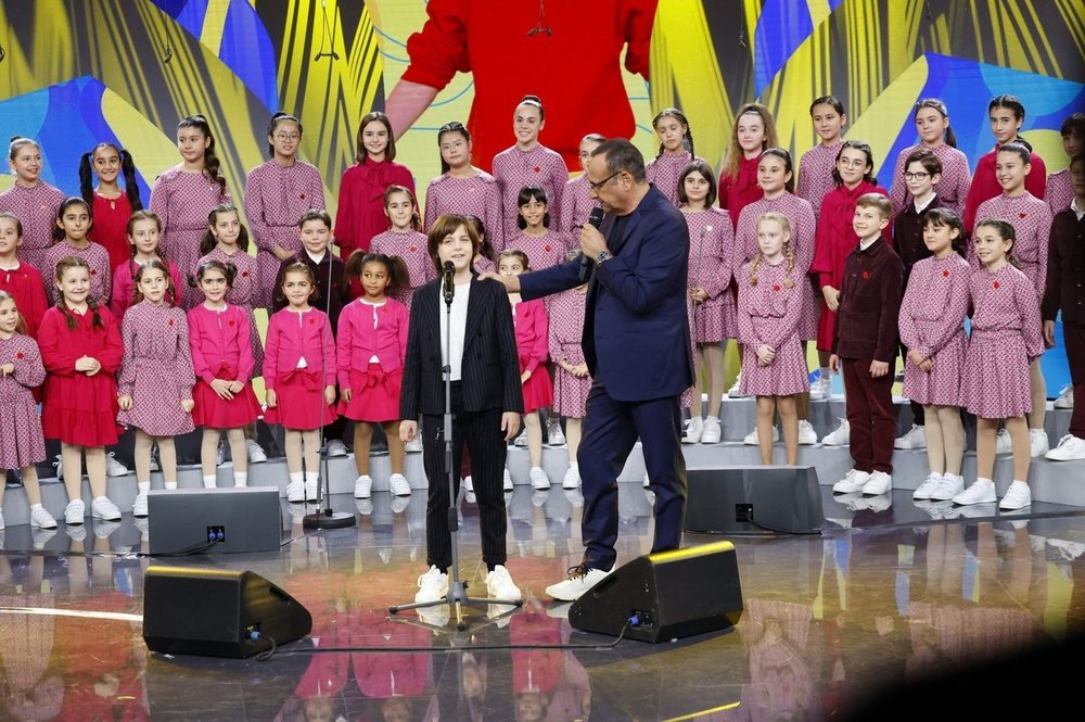 Scopri di più sull'articolo BOLOGNA: ALLO ZECCHINO D’ORE EDIZIONE 2023 VINCE IL GIOVANE NAPOLETANO SALVATORE CON LA CANZONE DI MAX GAZZE’