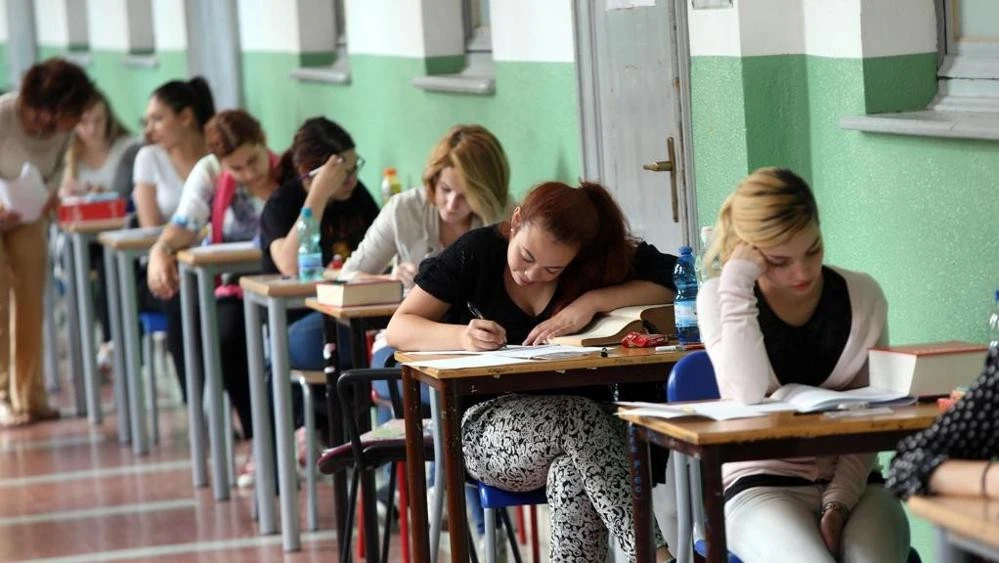 Scopri di più sull'articolo UGGIATE TREVANO: “Unica” la nuova piattaforma digitale per famiglie, studentesse e studenti