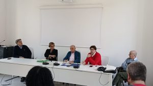 Scopri di più sull'articolo OLGINATE: IL COMITATO “SALVIAMO IL LAGO” SODDISFATTO DELL’INCONTRO TRA ENTI E SINDACI SVOLTO IN BIBLIOTECA