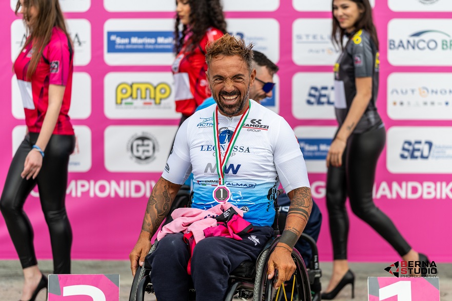 Scopri di più sull'articolo GIRO HANDBIKE 2024: UN SUCCESSO A GENOVA LA PRIMA TAPPAAL TRAGUARDO PRIMO CHRISTIAN GIAGNONI