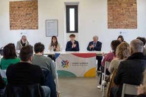 Scopri di più sull'articolo ERBA: “CONFLUENZE” LA RETE DI 36 ASSOCIAZIONI NO PROFIT DEL TERRITORIO PRESENTATA PRESSO LA SEDE DELLO SNODO