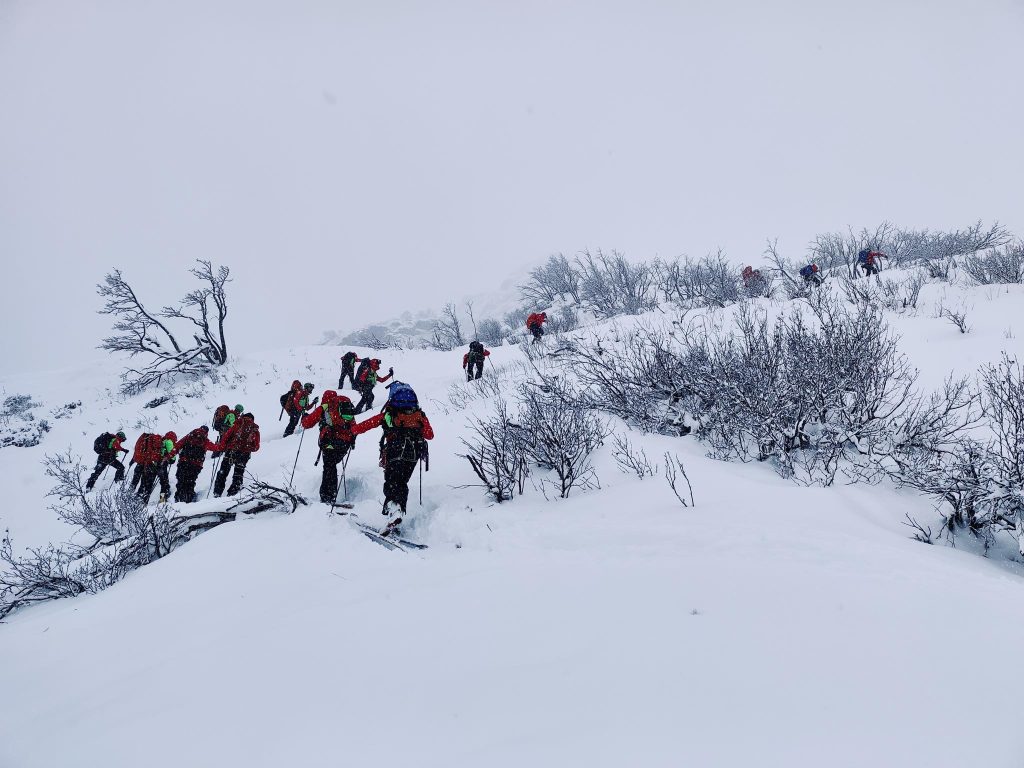 Scopri di più sull'articolo COLERE: INTERVENTO PER SOCCORRERE DUE ESCURSIONISTI CON LE CIASPOLE