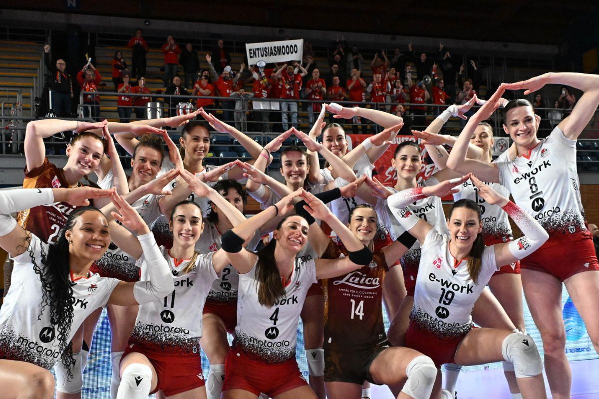 Scopri di più sull'articolo TREVIGLIO: YUBA BUSTO ARSIZIO STENDE TREVIGLIO NELLA PALLAVOLO