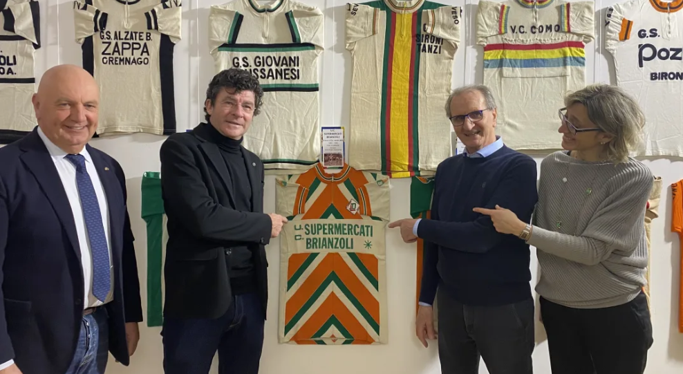 Scopri di più sull'articolo MAGREGLIO: INAUGURATA LA NUOVA STAGIONE DEL MUSEO DEL CICLISMO