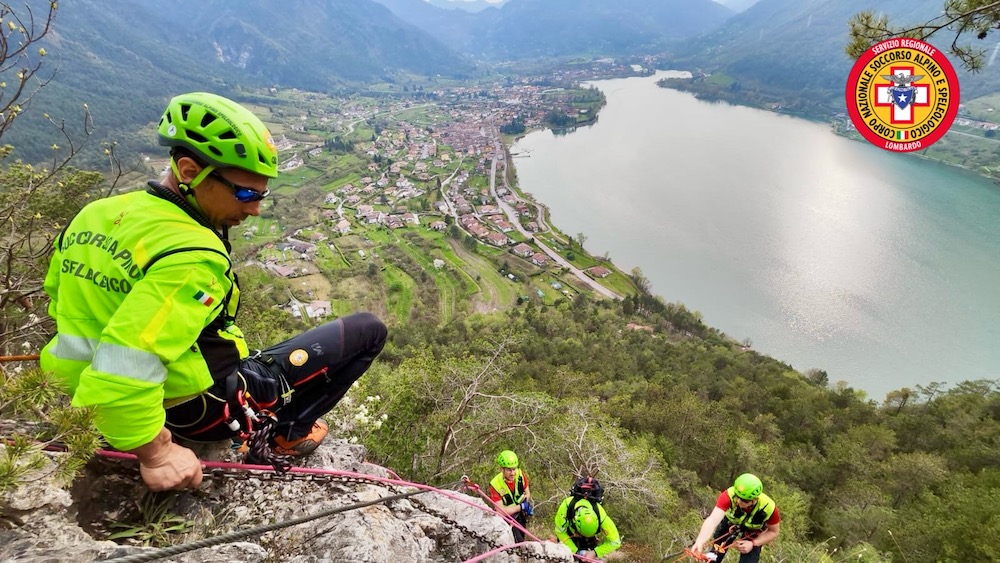 Scopri di più sull'articolo IDRO: INTERVENTO DEL SOCCORSO ALPINO PER RECUPERARE UNA DONNA CADUTA DALLA FERRATA