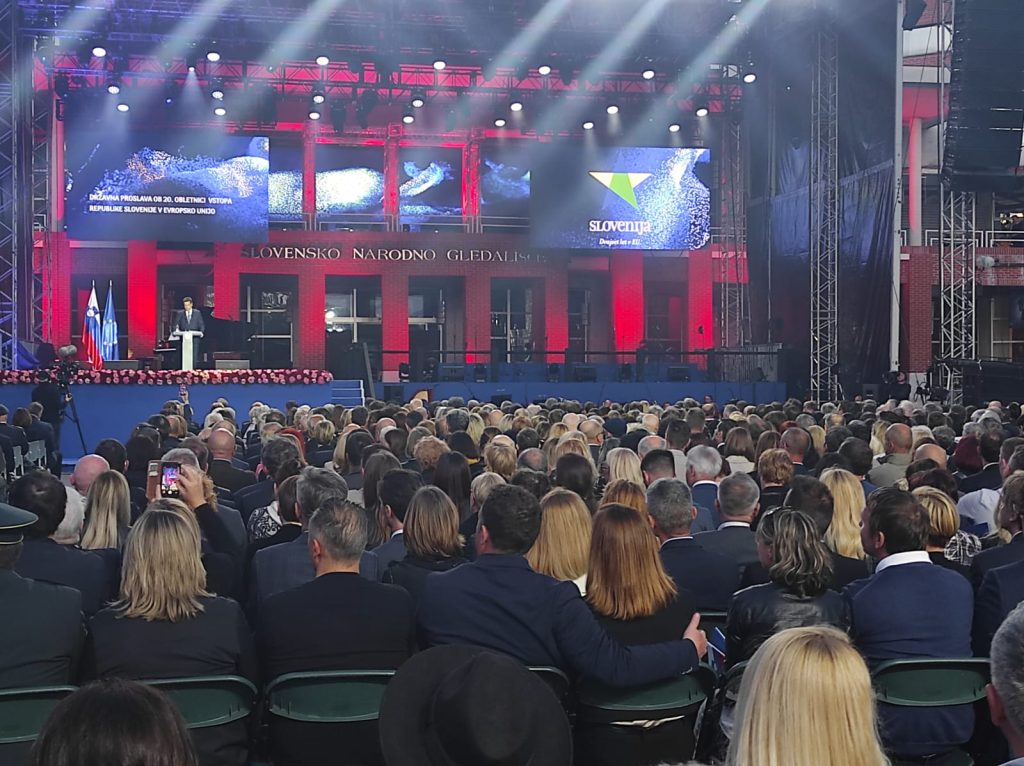 Scopri di più sull'articolo Celebrati a Nova Gorica i 20 anni della Slovenia nell’Ue