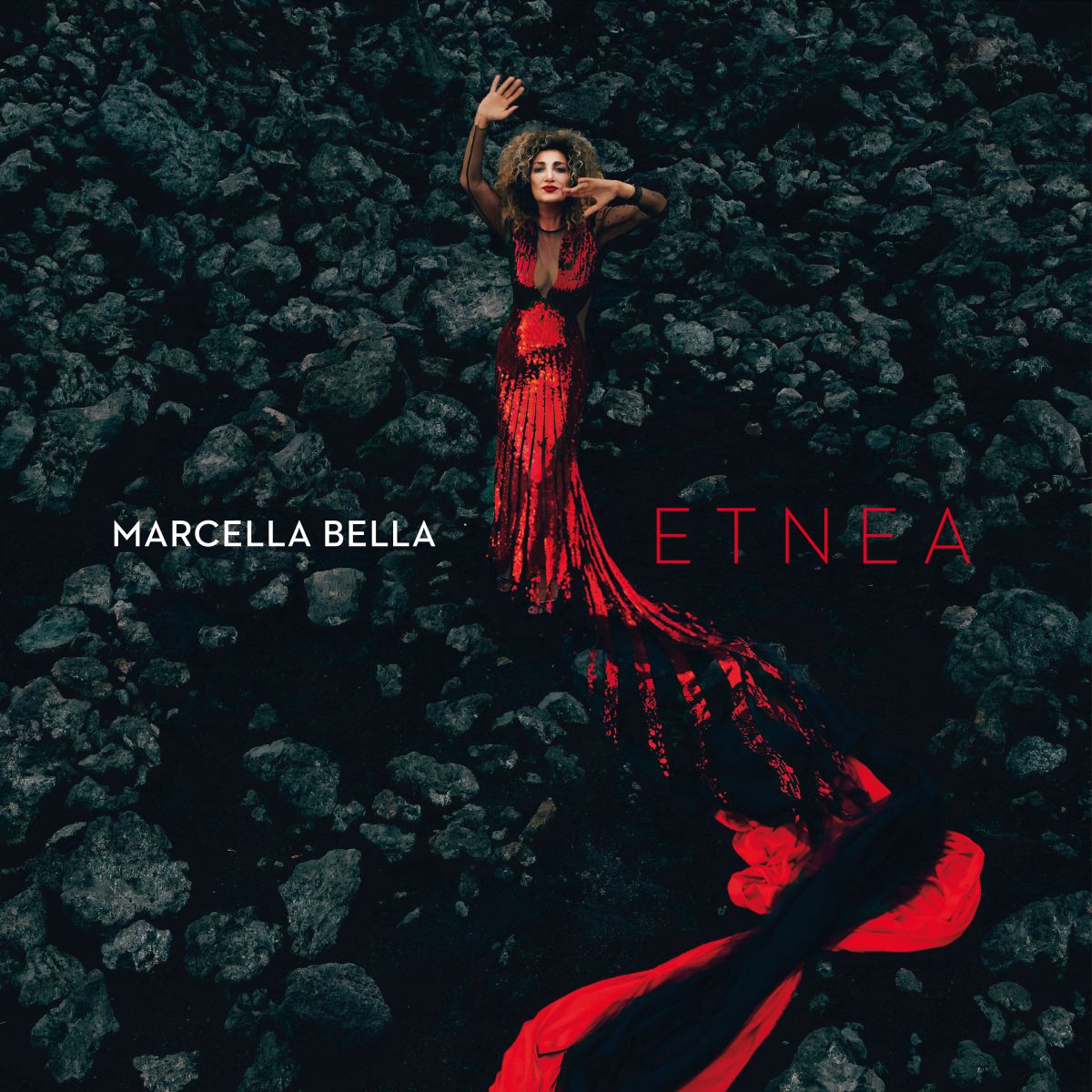 Al momento stai visualizzando MUSICA: MARCELLA BELLA ESCE CON “ETNEA” L’ALBUM DEL RITORNO ALLE SCENE