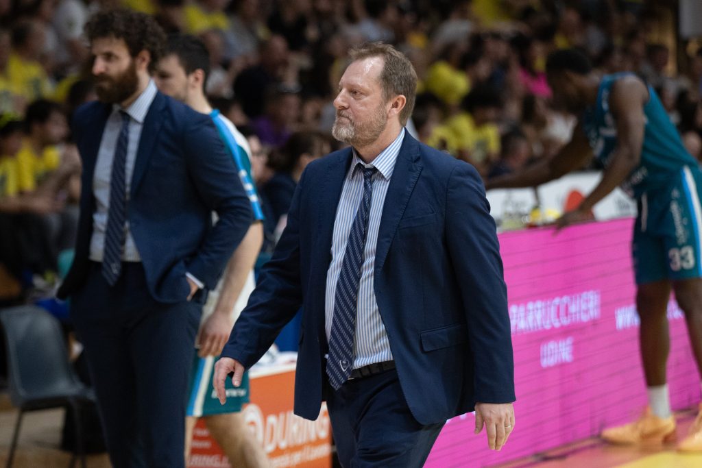Scopri di più sull'articolo CANTU’: CAGNARDI ELOGIA CIVIDALE PER IL BUON GIOCO “ORA CI ASPETTANO ALTRE PARTITE”