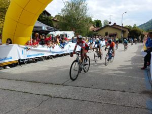 Scopri di più sull'articolo MAGREGLIO: IL CICLISMO VIVE IN UNA GIORNATA DEDICATA AI GIOVANISSIMI DELLE DUE RUOTE