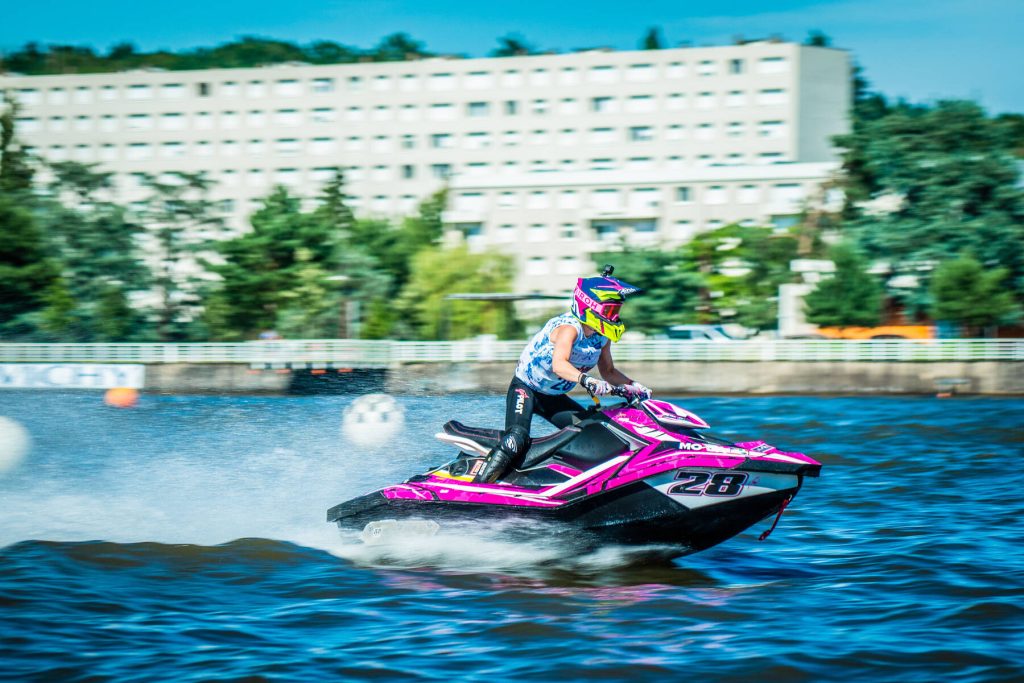 Scopri di più sull'articolo Grandi successi azzurri nella 2^ tappa stagionale del Campionato Europeo UIM-ABP da Vichy in Francia 