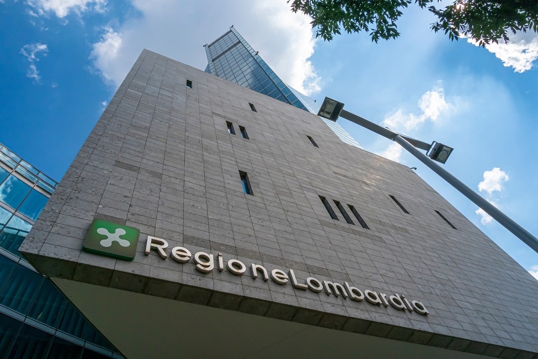 Scopri di più sull'articolo Sanità pubblica lombarda a rischio: stop a nuove convenzioni privatistiche nel pubblico!