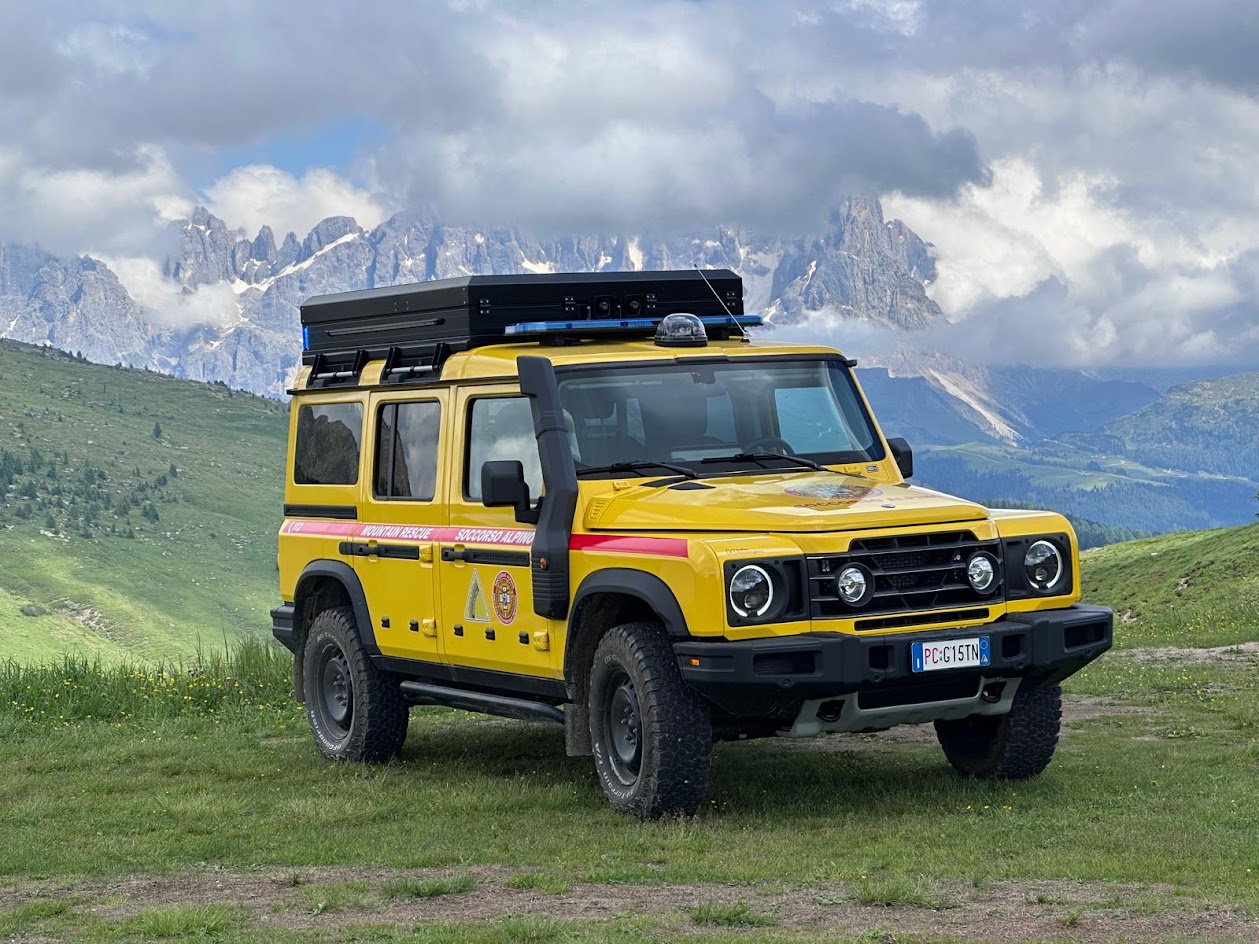 Al momento stai visualizzando MOENA: PRESENTATO IL NUOVO MEZZO FUORISTRADA IN DOTAZIONE AL SOCCORCO ALPINO