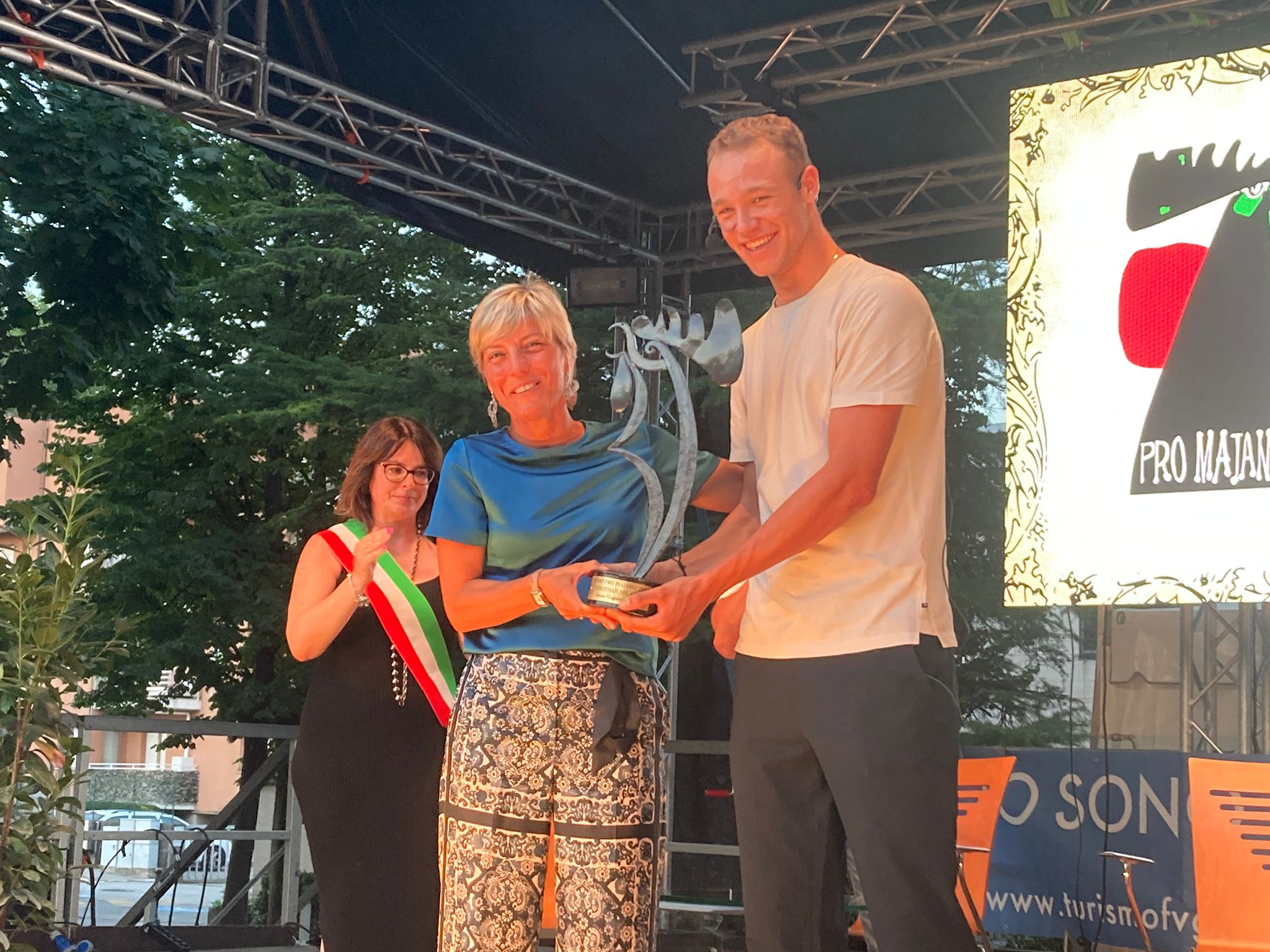 Al momento stai visualizzando BUJA: JONATHAN MILAN ESEMPIO DI SPORTIVO DETERMINATO ALLA RICERCA DI OBBIETTIVI