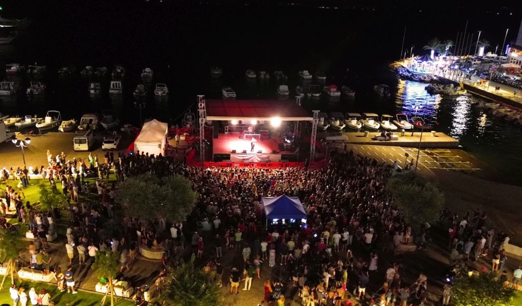 Scopri di più sull'articolo Grande successo per la prima edizione di YOUTH! ARGENTARIO che si è conclusa sabato 31 agosto a Porto Santo Stefano