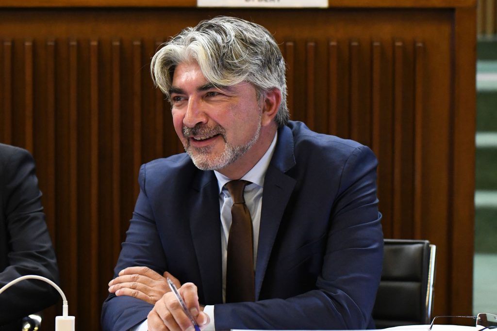 Scopri di più sull'articolo MONFALCONE: CALLIGARIS “L’OPPOSIZIONE CREA POLEMICA INUTILE SU RINVIO COMMISSIONI”