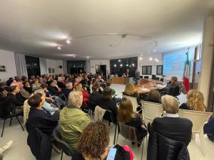 Scopri di più sull'articolo EUPILIO: INCONTRO CON IL PUBBLICO PER PARLARE DEL CASO DI CRISTINA MAZZOTTI OLTRE DUECENTO PERSONE PRESENTI