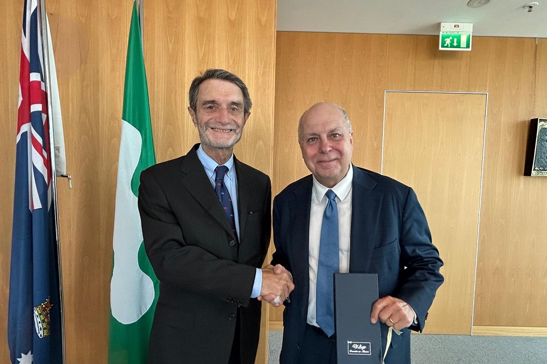 Scopri di più sull'articolo MILANO: Gemellaggio Lombardia-Australia, Fontana incontra ministro Stato Victoria