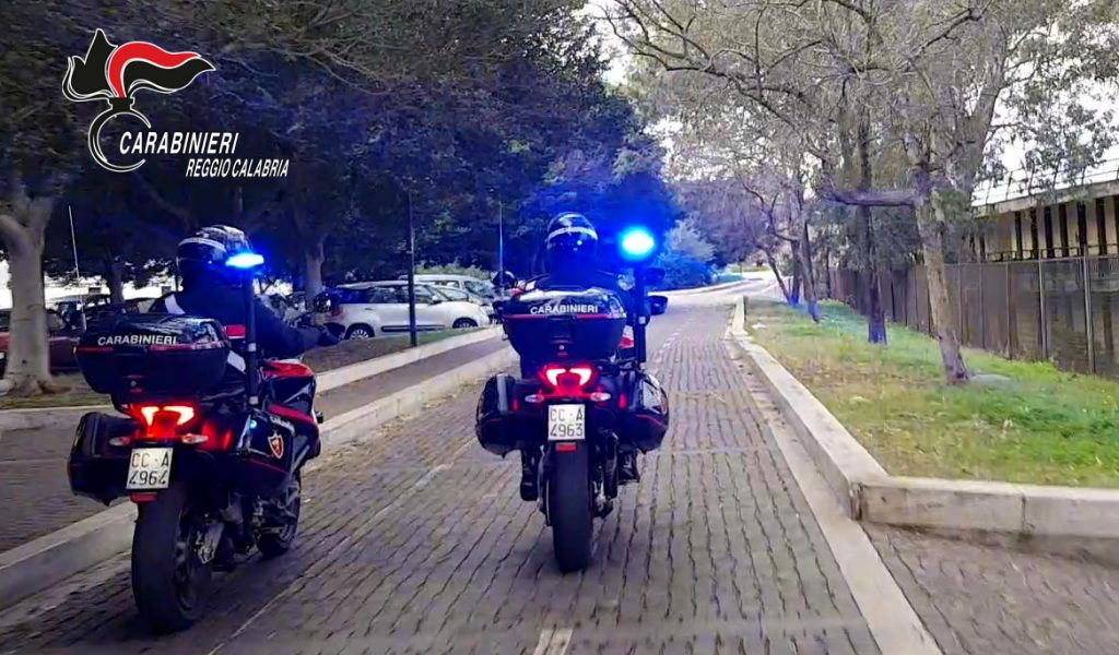 Scopri di più sull'articolo BRESCIA: SEQUESTRATI 650 MILA EURO CINQUE ARRESTI TRA IN LOMBARDIA