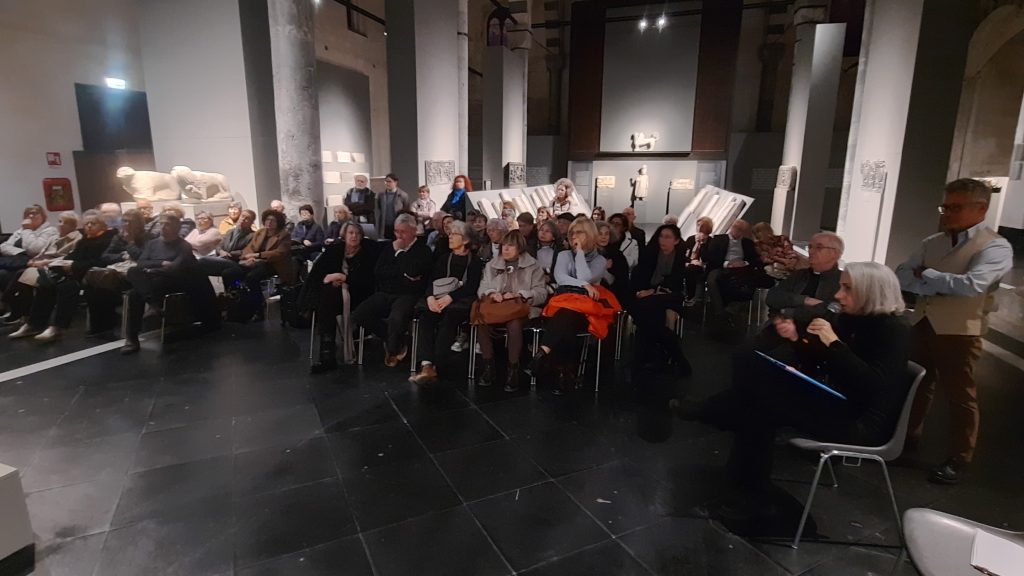 Scopri di più sull'articolo TURISMO E SPORT: PRESENTATO IL RESTAURO DELL’EDICOLA VOTIVA DI PIAZZA SANTA CROCE DEDICATA A SAN GIOVANNI BATTISTA
