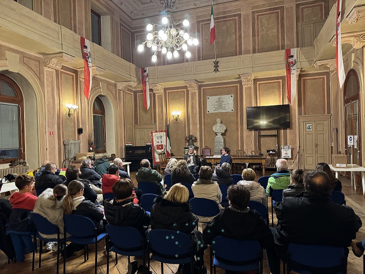 Scopri di più sull'articolo ASSO EVENTI LETTERARI: VITTORIO NESSI PRESENTA IL NOIR “LA VITTIMA PUO’ UCCIDERE”