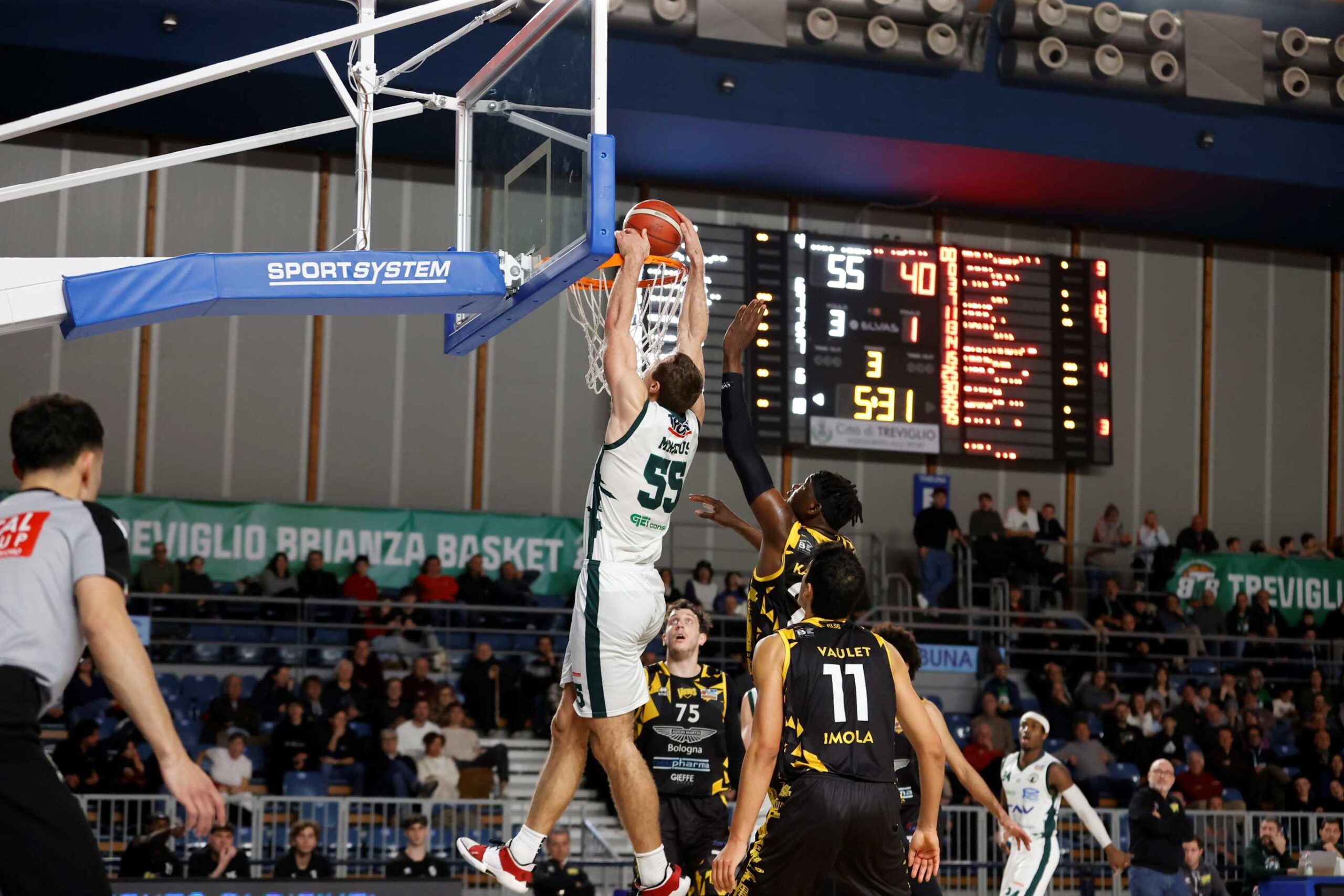 Scopri di più sull'articolo TREVIGLIO: LA TAV TRAVOLGE LA VIRTUS IMOLA PARTITA GIOCATA AD ALTA INTESITA’