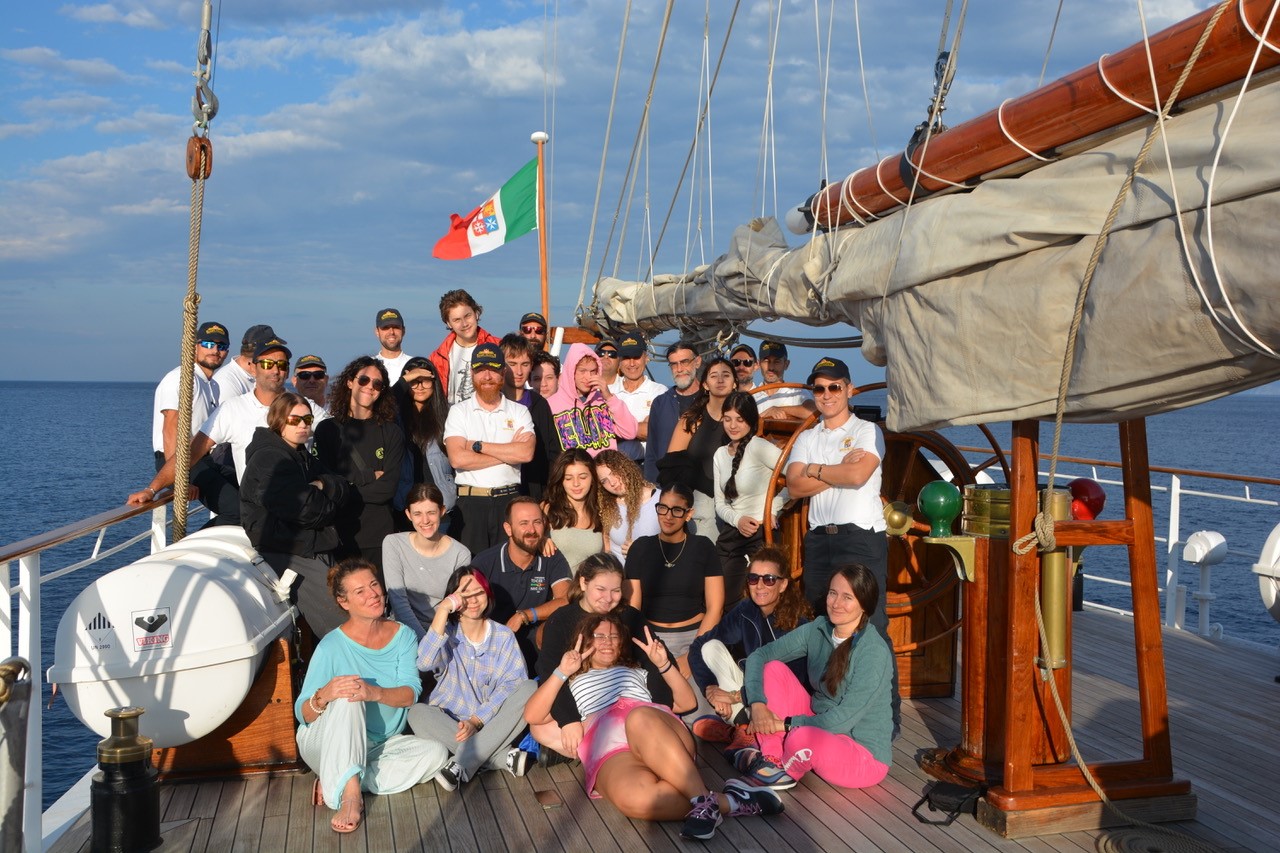 Scopri di più sull'articolo Al Galata Museo del Mare sarà visitabile la mostra “Il Canto delle Sirene” promossa dall’Istituto di Istruzione Superiore Antonio Stradivari Cremona