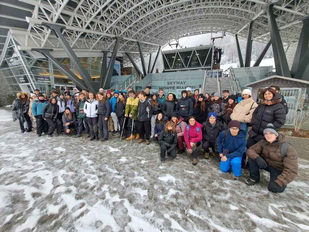 Scopri di più sull'articolo AOSTA: Progetto “Montagna4.0  FUTURe ALPS”  90 studenti valdostani coinvolti
