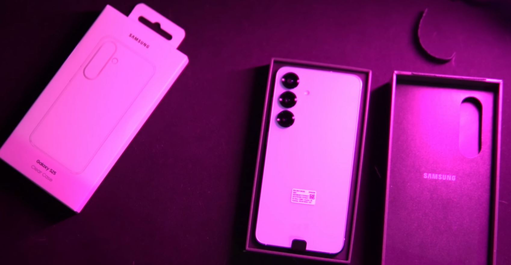 Al momento stai visualizzando Recensioni Samsung Galaxy S25 base