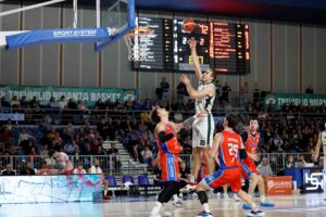 Scopri di più sull'articolo BOLOGNA: LA 32A GIORNATA DI SERIE B CON TAV TREVIGLIO SEMPRE DAVANTI A TUTTE MA CON DUE SCONFITTE CONSECUTIVE