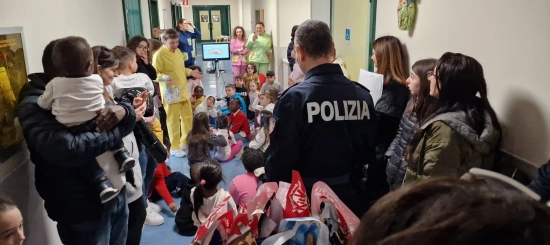 Scopri di più sull'articolo CATANIA: POLIZIA DI STATO IN VISITA NEGLI OSPEDALI