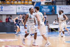 Scopri di più sull'articolo CANTU’: ACQUA SAN BERNARDO BATTE BOLOGNA CHE ASPETTA I BRIANZOLI IN SETTIMANA PER GARA 3