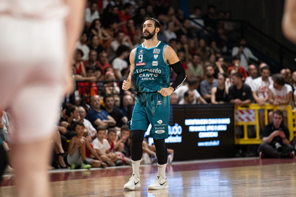 Scopri di più sull'articolo Basket: Acqua San Bernardo vince per la seconda volta al Flaminio