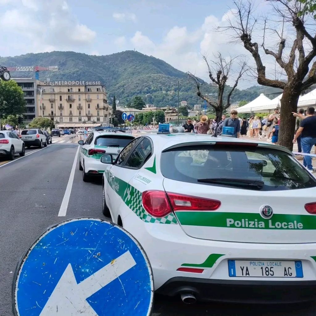 Scopri di più sull'articolo COMO: VIABILITA’ TORNA LENTAMENTE ALLA NORMALITA’ CON QUALCHE SITUAZIONE ANCORA DA SISTEMARE