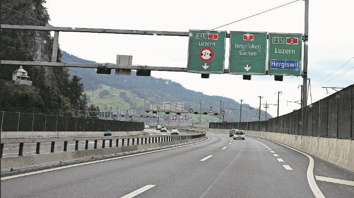 Al momento stai visualizzando LUGANO: VIAGGIARE IN SVIZZERA POTREBBE COSTARE IL DOPPIO
