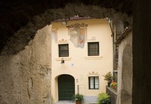 Scopri di più sull'articolo Il borgo di Barni (CO) diventa meta di golosi e curiosi