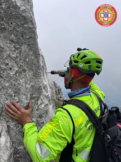 Scopri di più sull'articolo Un escursionista precipita per alcuni metri lungo la Via della Cordina sulla Cima Moren di Borno (BS)