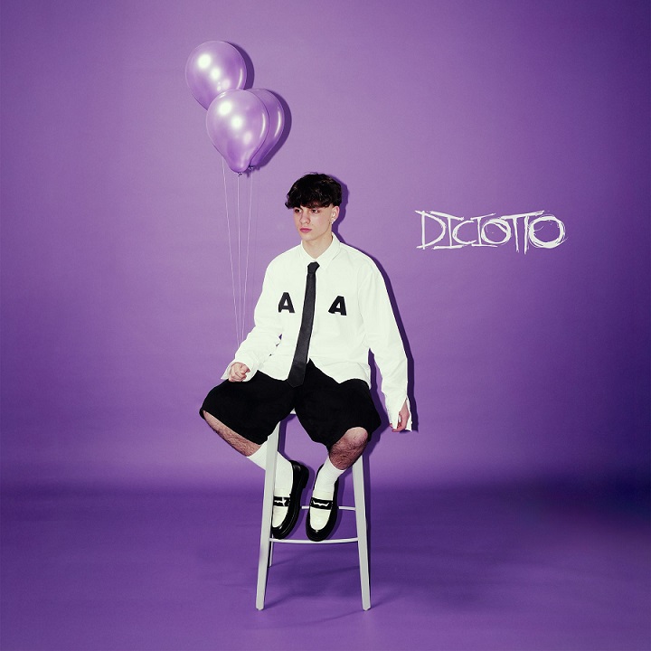 Al momento stai visualizzando LUK3, il giovanissimo talento di Amici 24, riceve il PREMIO LUNEZIA NEW GENERATION