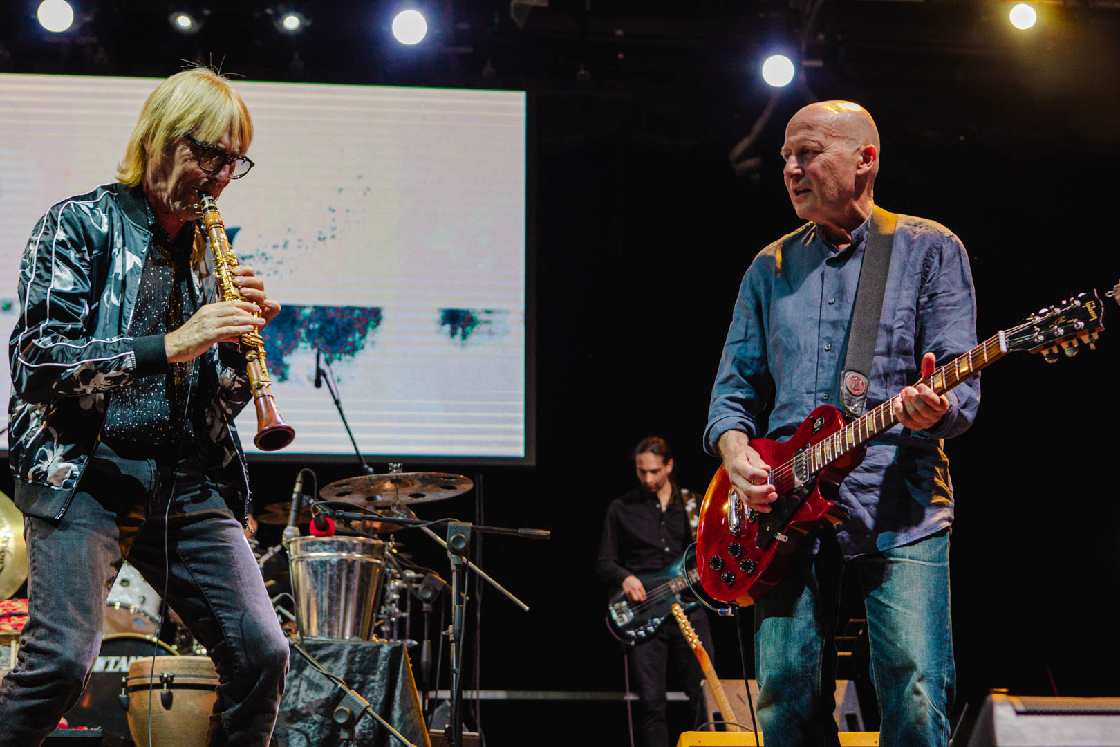 Al momento stai visualizzando GATTEO MARE: L’evento di world music “SUONI SENZA CONFINI”