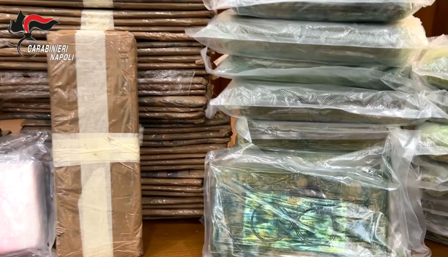 Scopri di più sull'articolo Napoli, broker del narcotraffico internazionale catturato dopo quasi 3 anni di latitanza a Orihuela – Alicante