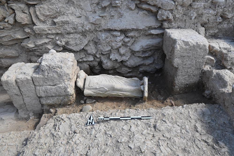 Scopri di più sull'articolo Sicilia: Beni culturali, statua greca in marmo rinvenuta a Mozia