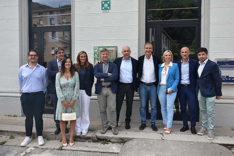 Scopri di più sull'articolo Asso (CO), visita assessore Terzi alla stazione riqualificata