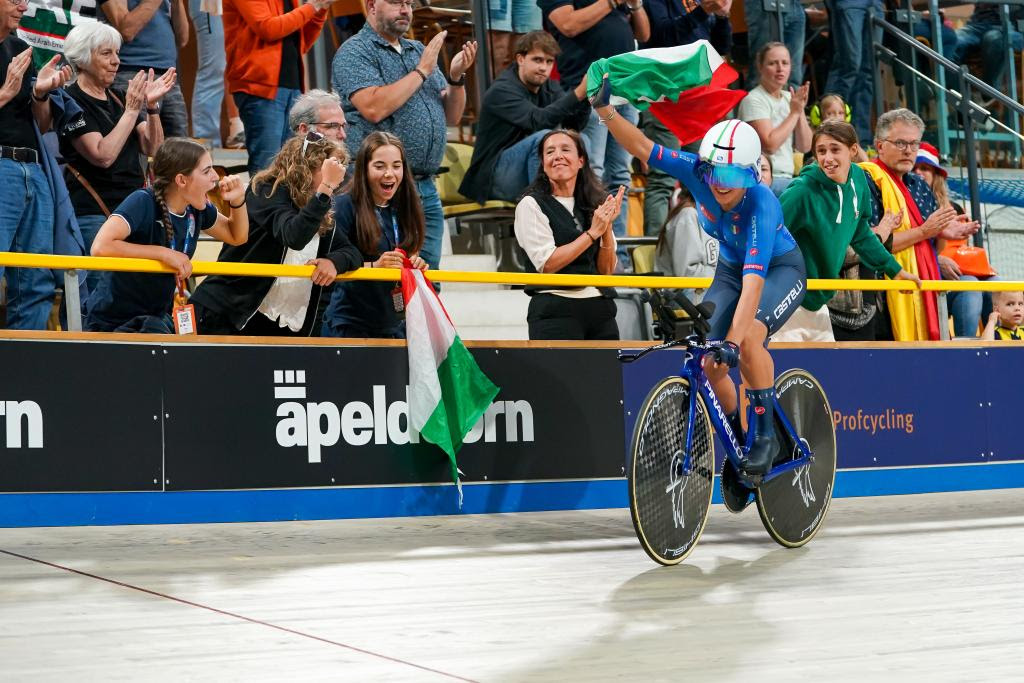 Scopri di più sull'articolo MONDIALI PISTA JUNIORES – CENCI D’ORO, VENDRAMIN DI BRONZO