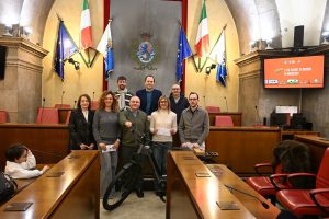 Scopri di più sull'articolo BRESCIA: “E TU COME TI MUOVI….? PREMIATI SEI  CITTADINI MERITEVOLI DAL VICESINDACO E ASSESSORE ALLE POLITICHE ALLA MOBILITA’