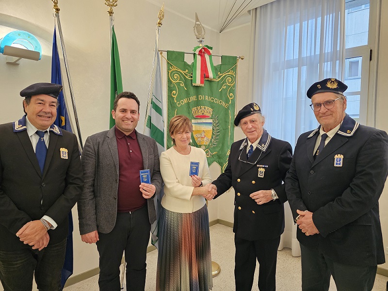 Scopri di più sull'articolo Mare e istituzioni: l’Associazione nazionale marinai d’Italia, sezione Riccione
