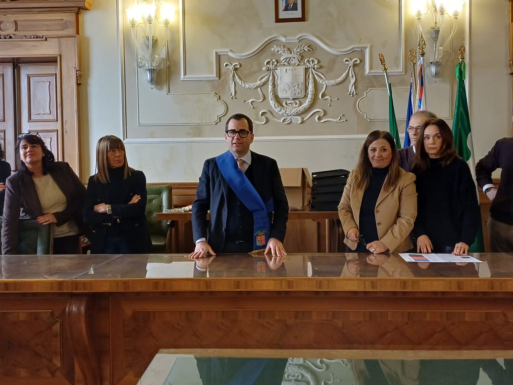Scopri di più sull'articolo MANTOVA: CARLO BOTTARINI CONFERMATO ALLA PRESIDENZA DELLA PROVINCIA