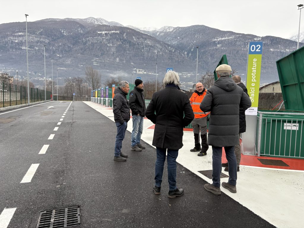 Scopri di più sull'articolo SONDRIO: Aperto il Centro Intercomunale Rifiuti servirà cinque Comuni e oltre trentamila cittadini