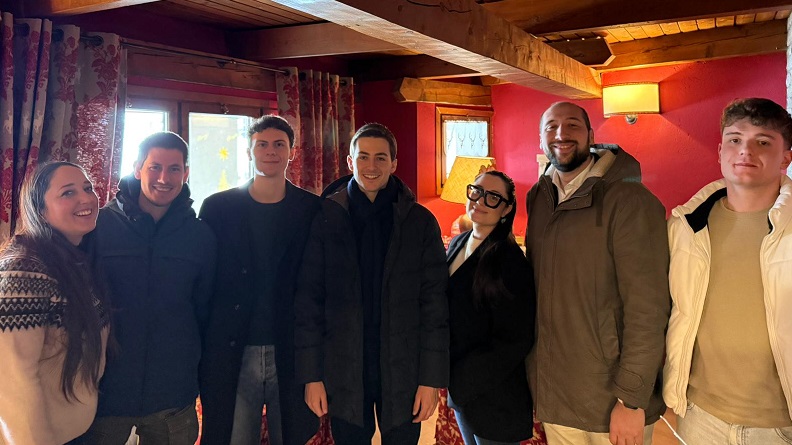 Al momento stai visualizzando Winter Day a Sestriere, un evento di confronto e partecipazione per Forza Italia Giovani Como