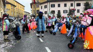 Scopri di più sull'articolo CANTU’: IL CARNEVALE IMPAZZA PER LE VIE DELLA CITTA’
