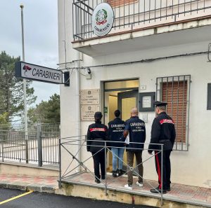 Scopri di più sull'articolo TRUFFA AI DANNI DELL’UNIONE EUROPEA I CARABINIERI SEQUESTRANO BENI PER UN MILIONE E MEZZO DI EURO