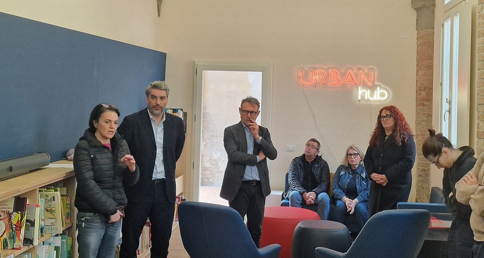 Al momento stai visualizzando Apre a Faenza il nuovo ‘Urban Hub’: ospiterà workshop, eventi e un laboratorio di produzione di contenuti digitali